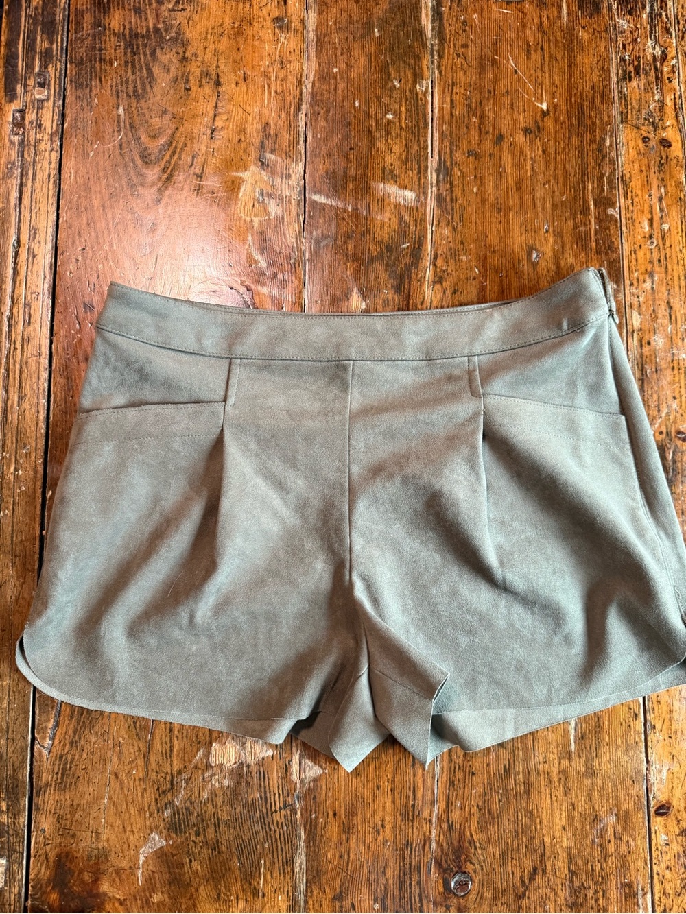 Naked Zebra Suede Olive High-Waist Tailored Shorts Size Medium Worn Once